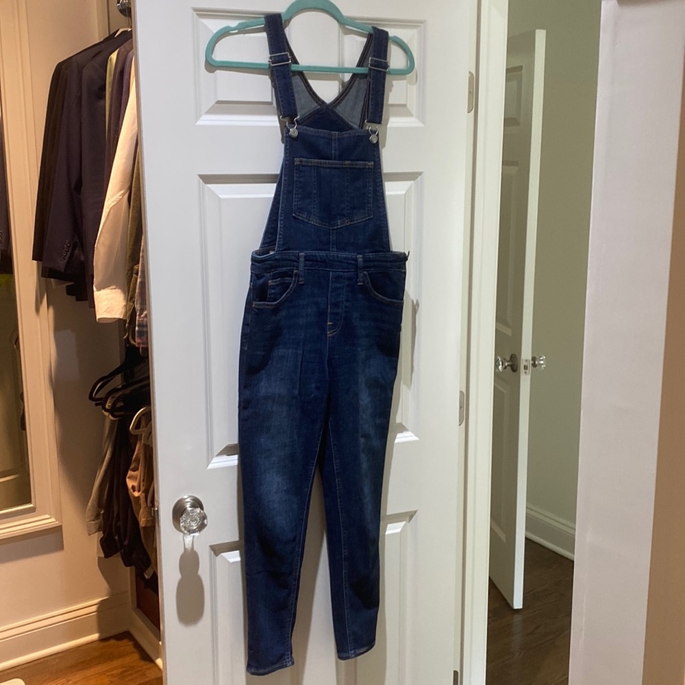 Levi’s women’s overalls size 27